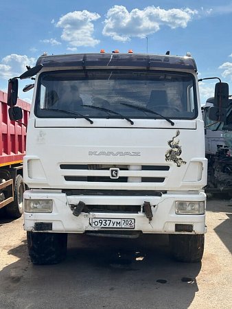 Автомобиль – тягач седельный с КМУ 780343